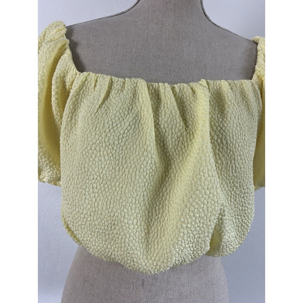 Vici Womens Butter Yellow Cut Out Tie Back Bubble Crop Top Bohemian NWOT Large - Picture 9 of 12